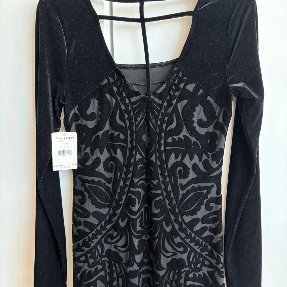 Free people black velvet dress NWT size S - Picture 4 of 6